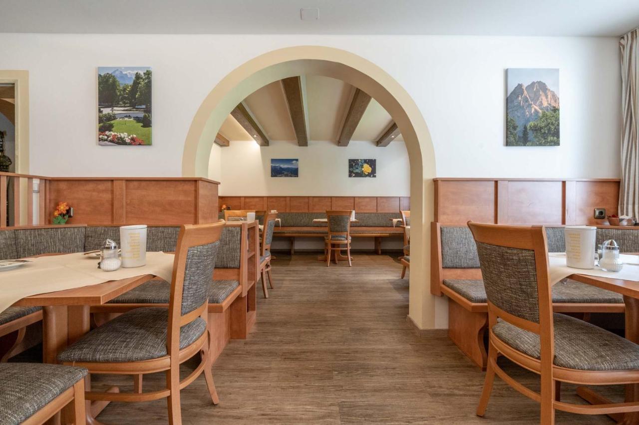 Hotel Garni Brunnthaler Garmisch-Partenkirchen Ngoại thất bức ảnh
